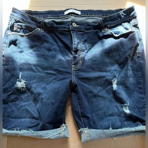 Plus Size Bermuda Shorts